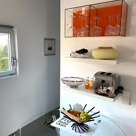 Modernes Auf Der Sonnenterrasse Apartment