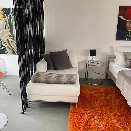 Modernes Auf Der Sonnenterrasse Appartement Baden-Baden