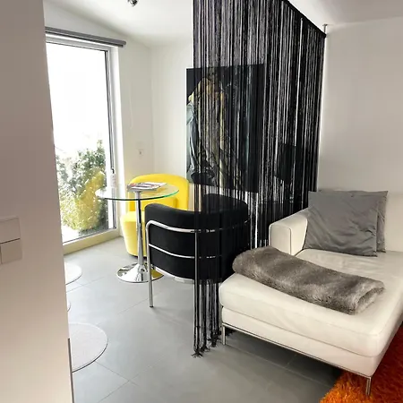 Modernes Auf Der Sonnenterrasse Baden-Baden