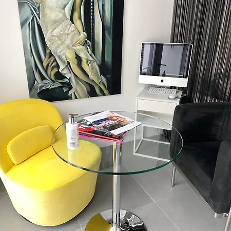 Modernes Auf Der Sonnenterrasse