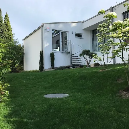 Modernes Auf Der Sonnenterrasse * Baden-Baden