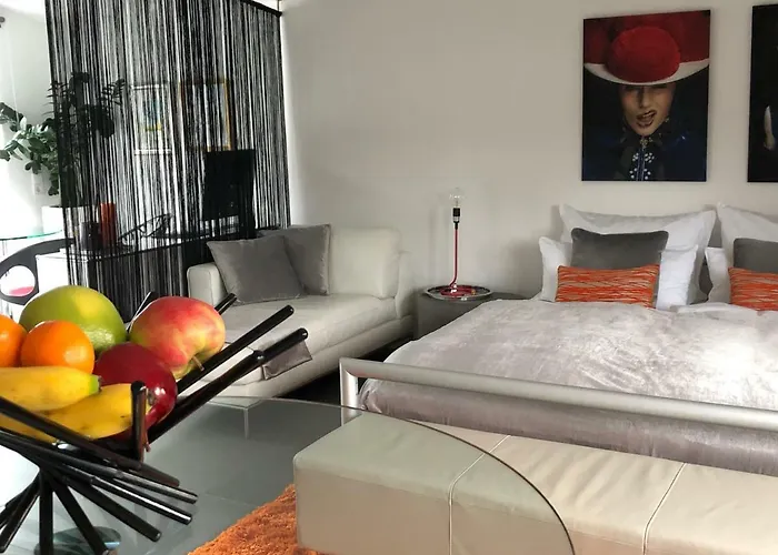 Modernes Auf Der Sonnenterrasse Apartament