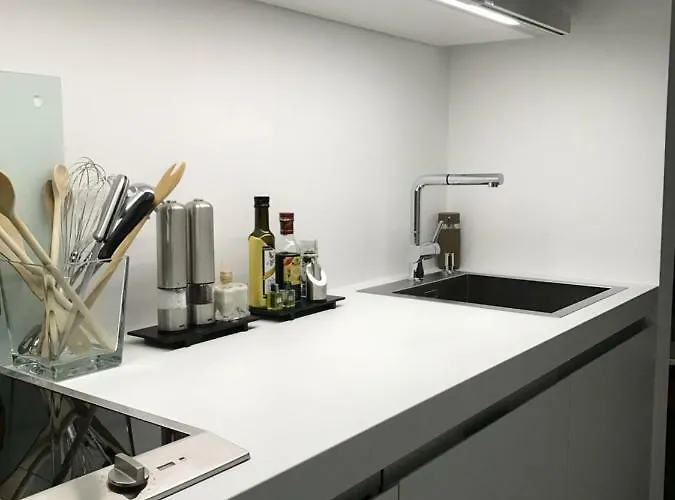 Modernes Auf Der Sonnenterrasse Apartment